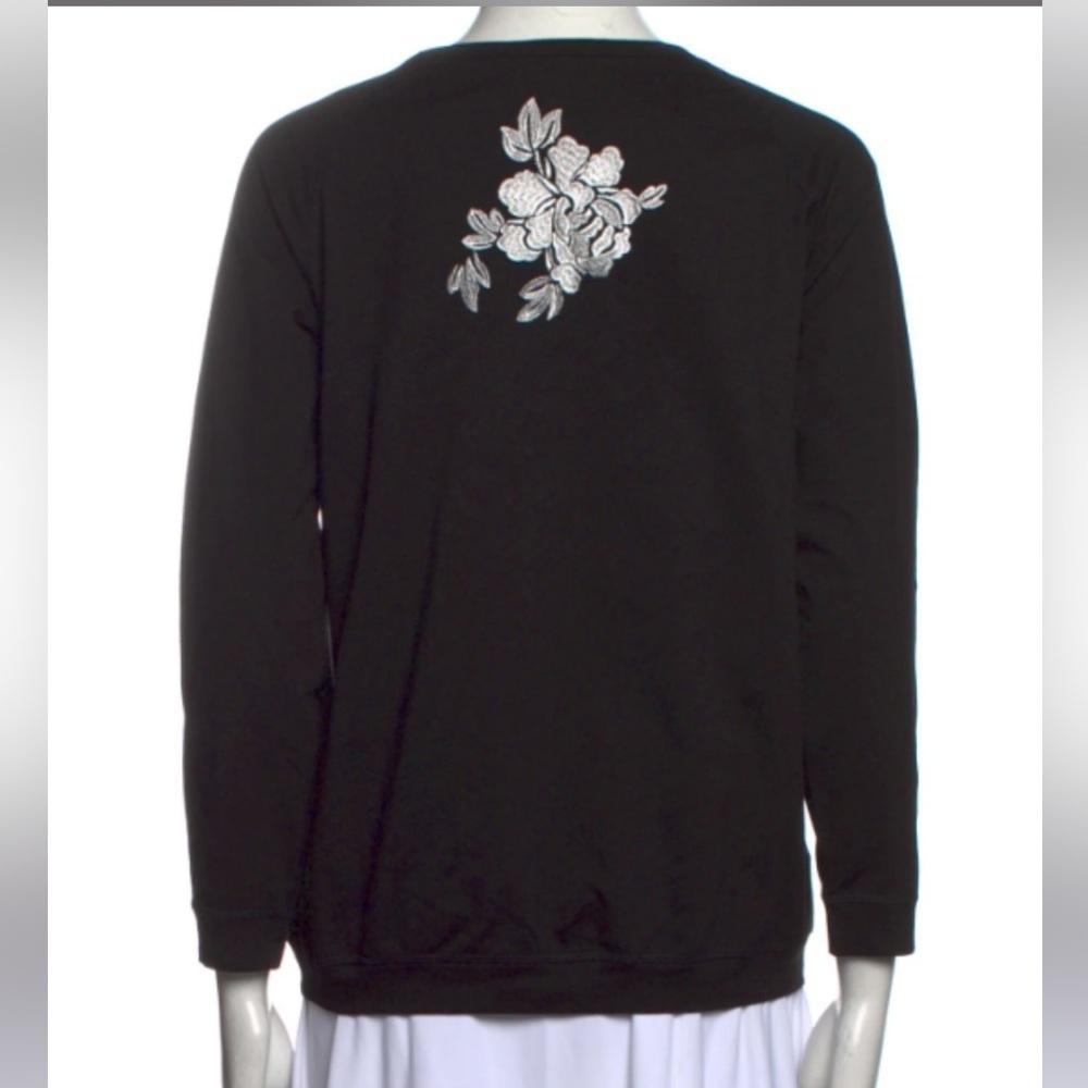 New MARIE FRANCE VAN DAMME Crew Neck Three-Quarter Sleeve Sweatshirt
Size: XS